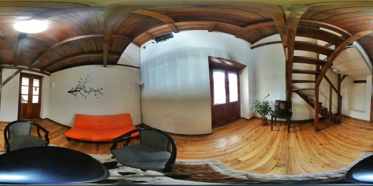 Hostal La Suite Sangolqui Luaran gambar